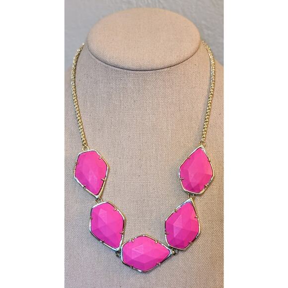 Kendra Scott Pink Five Faceted Stone Statement 18" Plus 2" Necklace - Picture 1 of 12